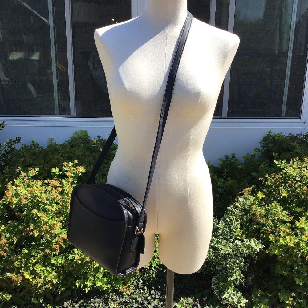 Coach vintage navy blue